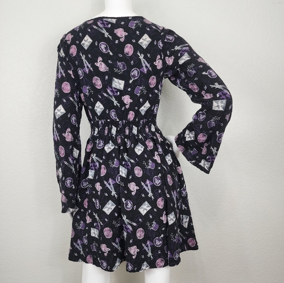 Harry Potter Hot Topic Weasleys Wizard Wheezes Dress Size Small - Picture 9 of 15